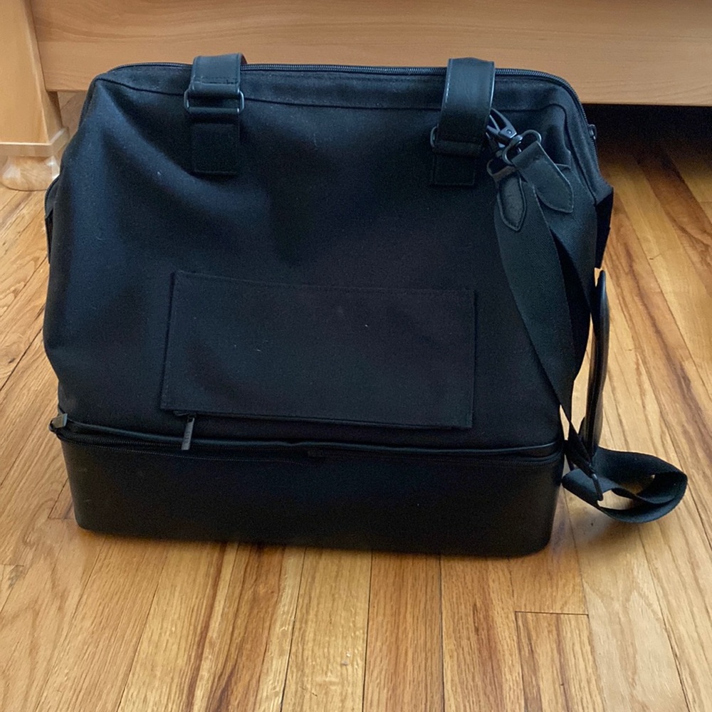 Beis weekender bag